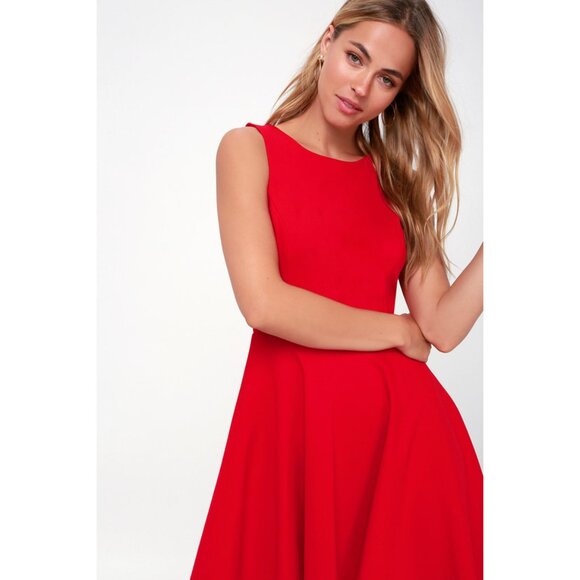 NWOT Womens Size Medium Lulus Red Living for Love Backless Skater Dress NEW - Picture 2 of 4